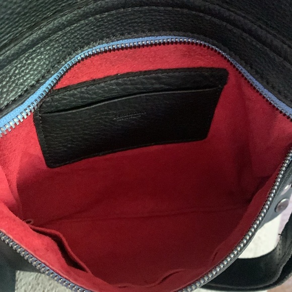 Hammitt VIP Medium & Ruched Strap in Black w/Skylight Blue Zip!! RARE!!! ✨✨ - Picture 7 of 10